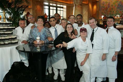 area director the cheesecake factory